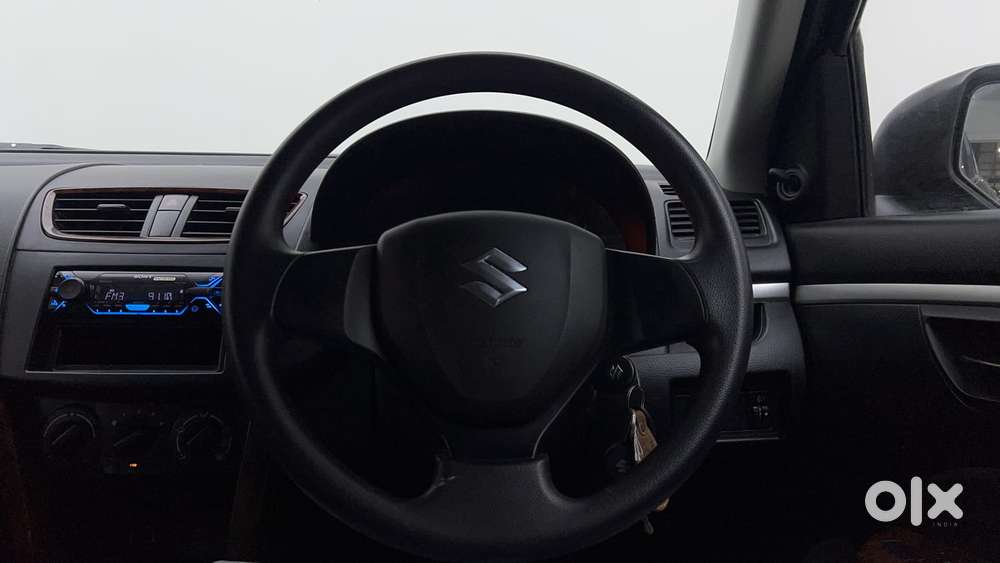 Maruti Suzuki Swift 1.2 Lxi (o), 2017, Petrol