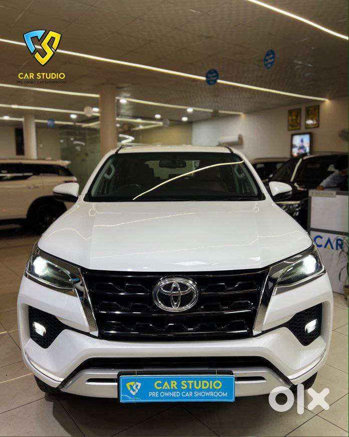 Toyota Fortuner 4x2 At 2.8 Diesel, 2021, Diesel