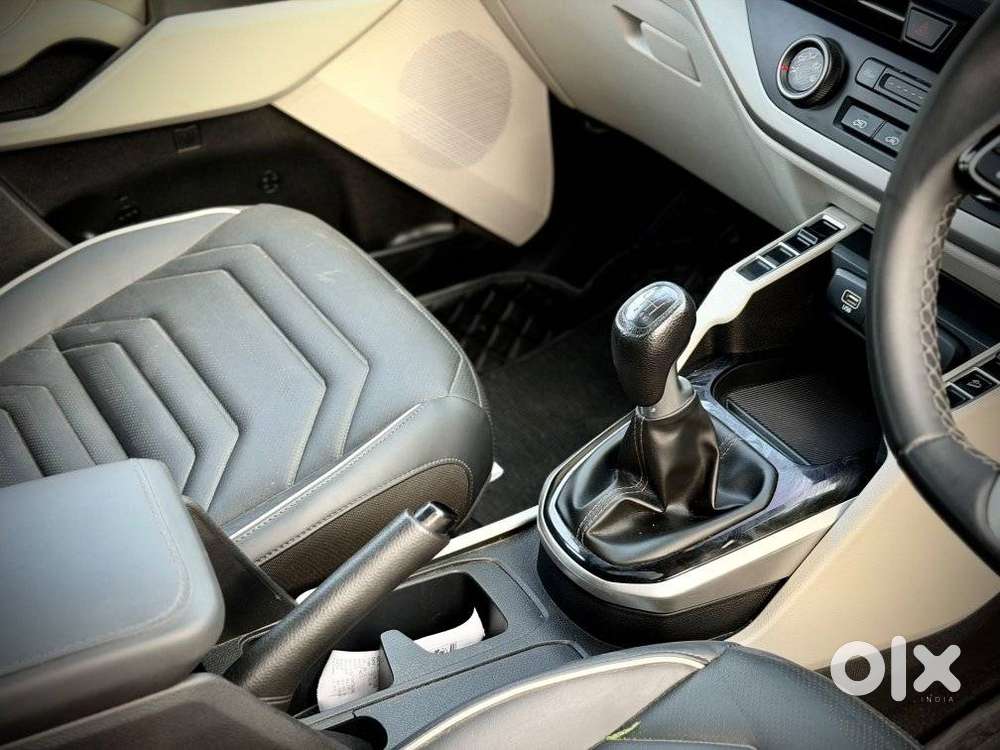Kia Carens, 2025