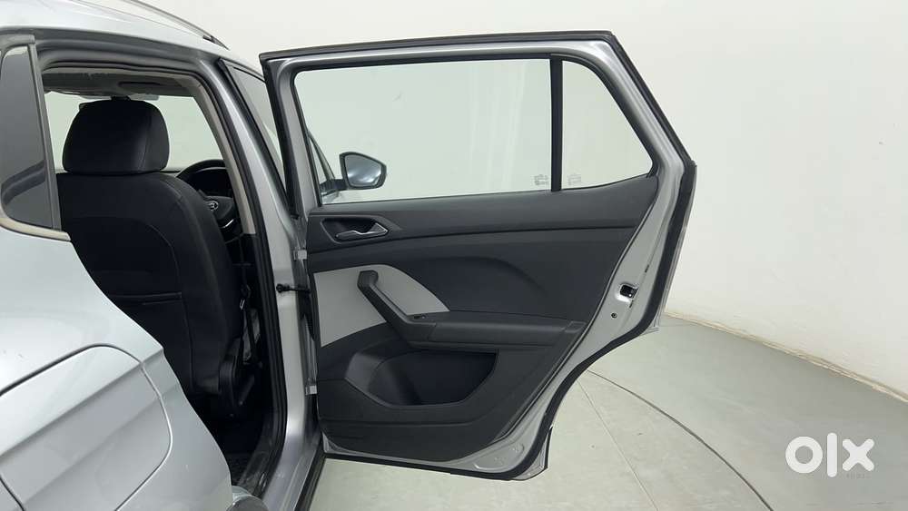 Skoda Kushaq Style 1.0l Tsi At, 2022, Petrol