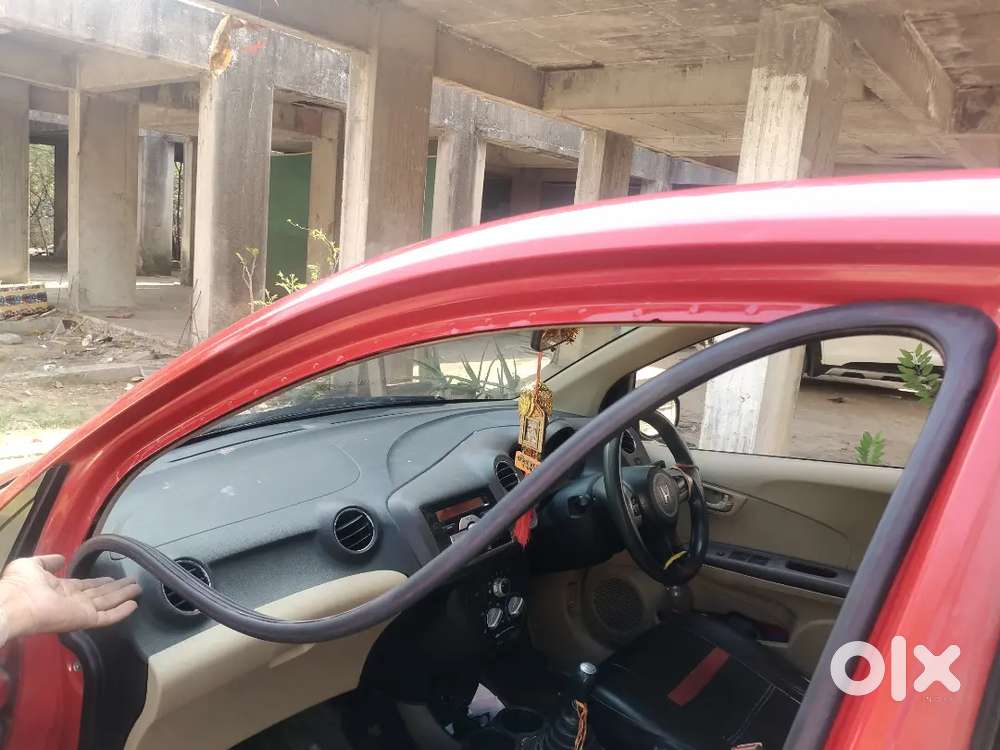 Honda Brio Petrol 2013 Well Maintained