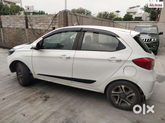 Tata Tiago Xza Plus, 2019, Petrol