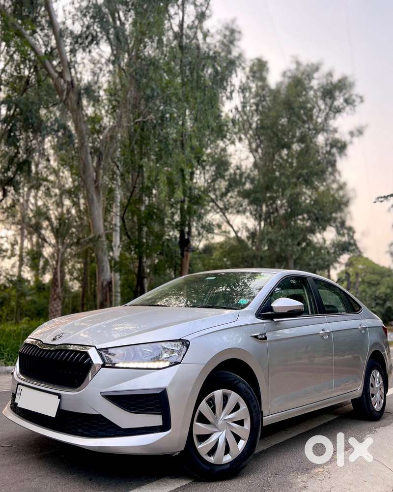 Skoda Slavia 1.0 Ambition Tsi, 2022, Petrol