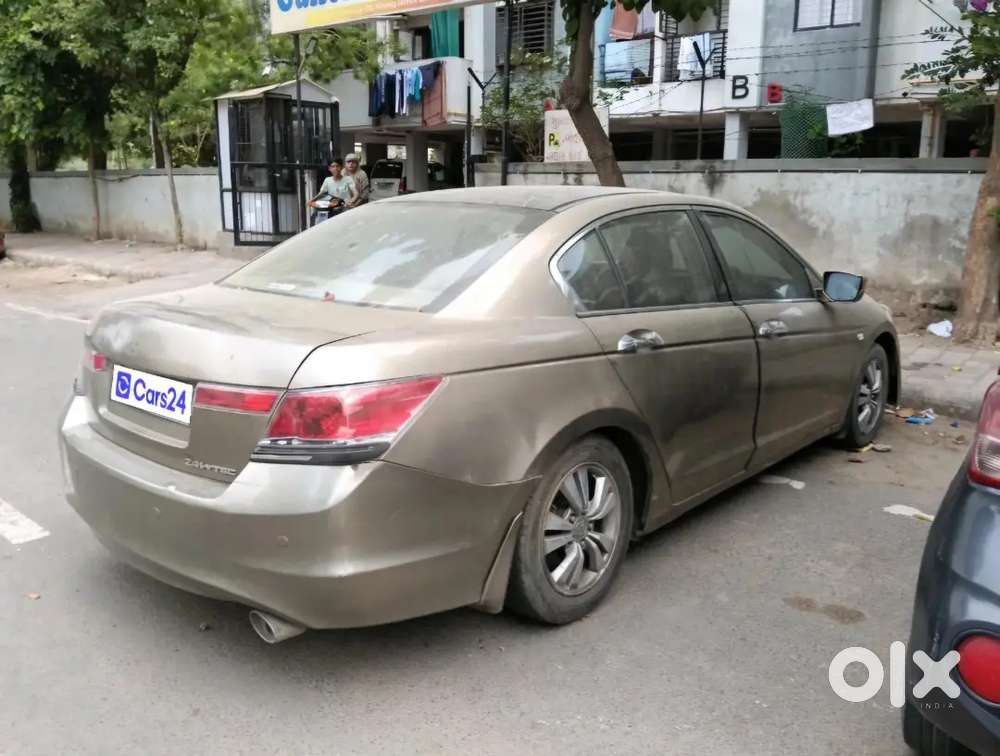 Honda Accord 2010 Cng & Hybrids 92000 Km Driven