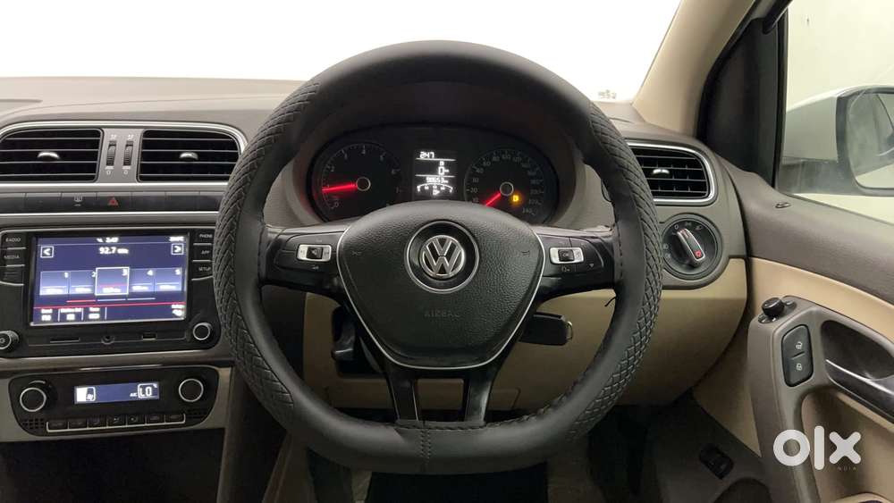 Volkswagen Vento 2010-2013 Petrol Highline At, 2020, Petrol