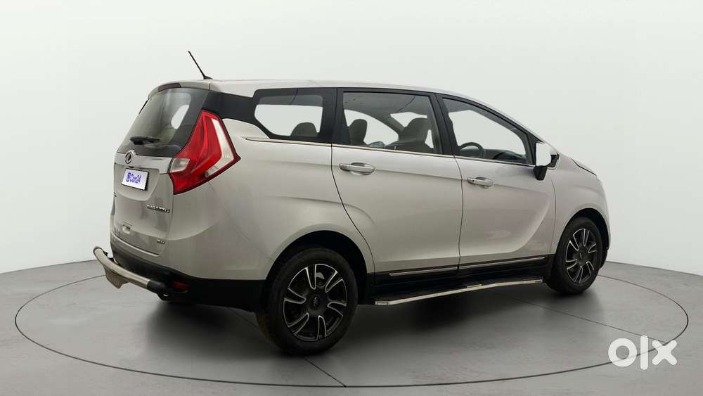 Mahindra Marazzo M8, 2018, Diesel