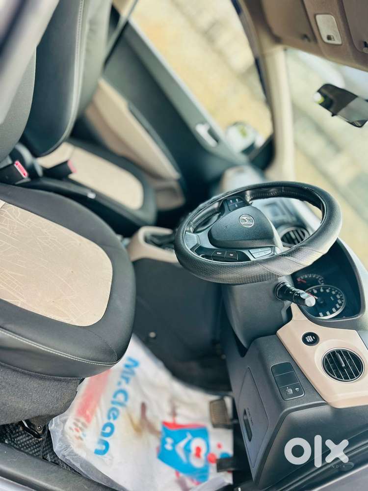 Hyundai Grand I10 Asta Automatic 1.2 Kappa Vtvt, 2015, Petrol