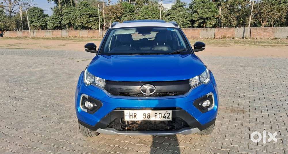 Tata Nexon 1.2 Revotron Xza Plus Dualtone, 2020, Petrol
