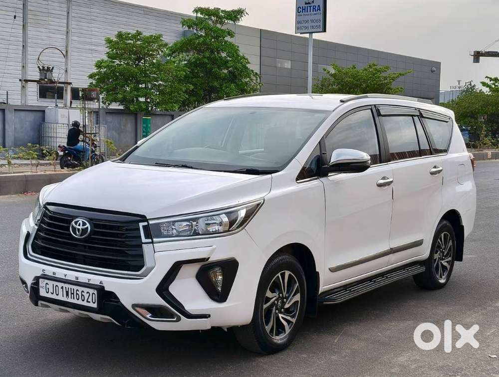 Toyota Innova Crysta [2020-ongoing] 2.7 Gx Mt 8 Str, 2022, Diesel