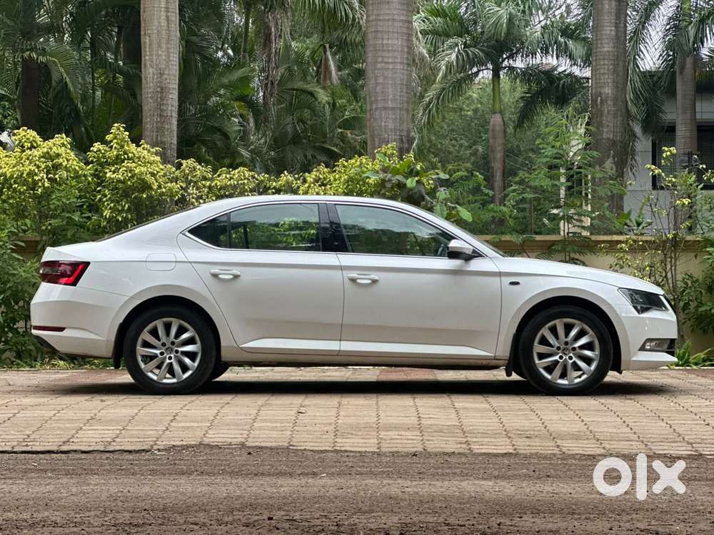 Skoda Superb L&k 2.0 Tdi At, 2016, Diesel