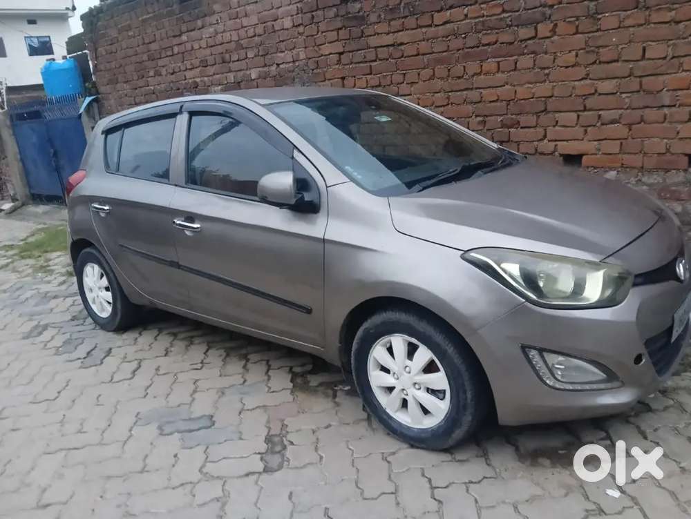 Hyundai I20 2013 Petrol 82000 Km Driven