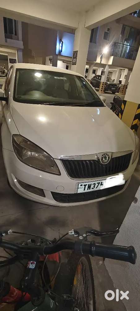 Skoda Rapid 1.6 Ambition 2012 Diesel Manual