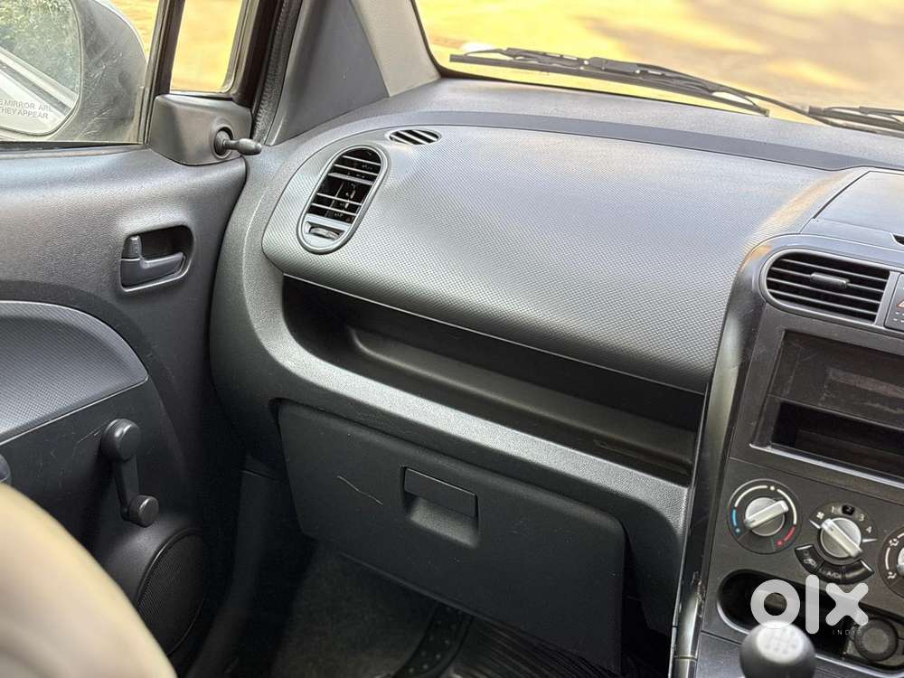 Maruti Suzuki Ritz Lxi, 2011, Petrol