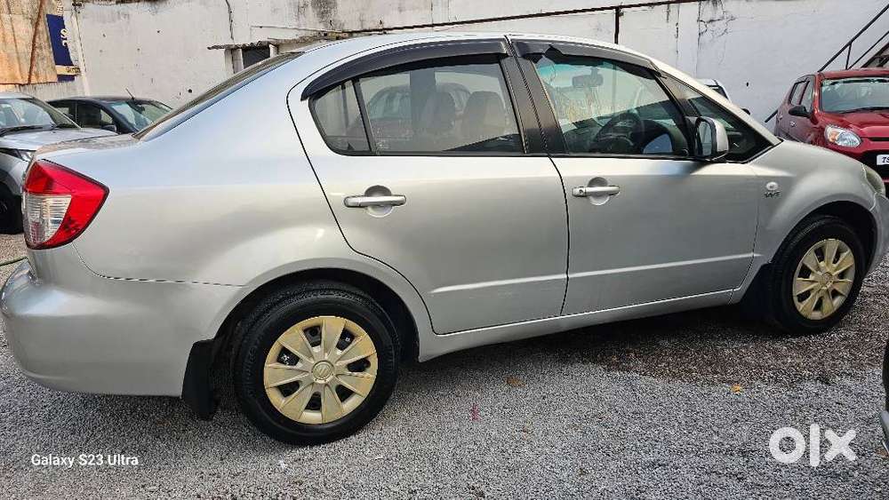 Maruti Suzuki Sx4 Vxi Bsiv, 2010, Petrol