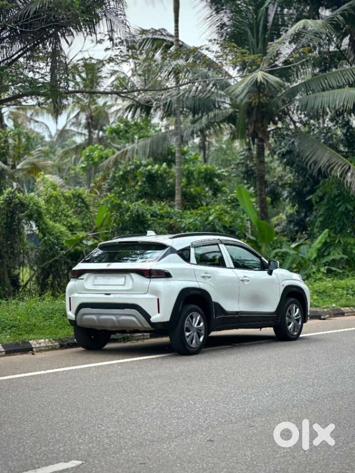 Maruti Suzuki Fronx Sigma 1.2 Mt, 2023, Petrol