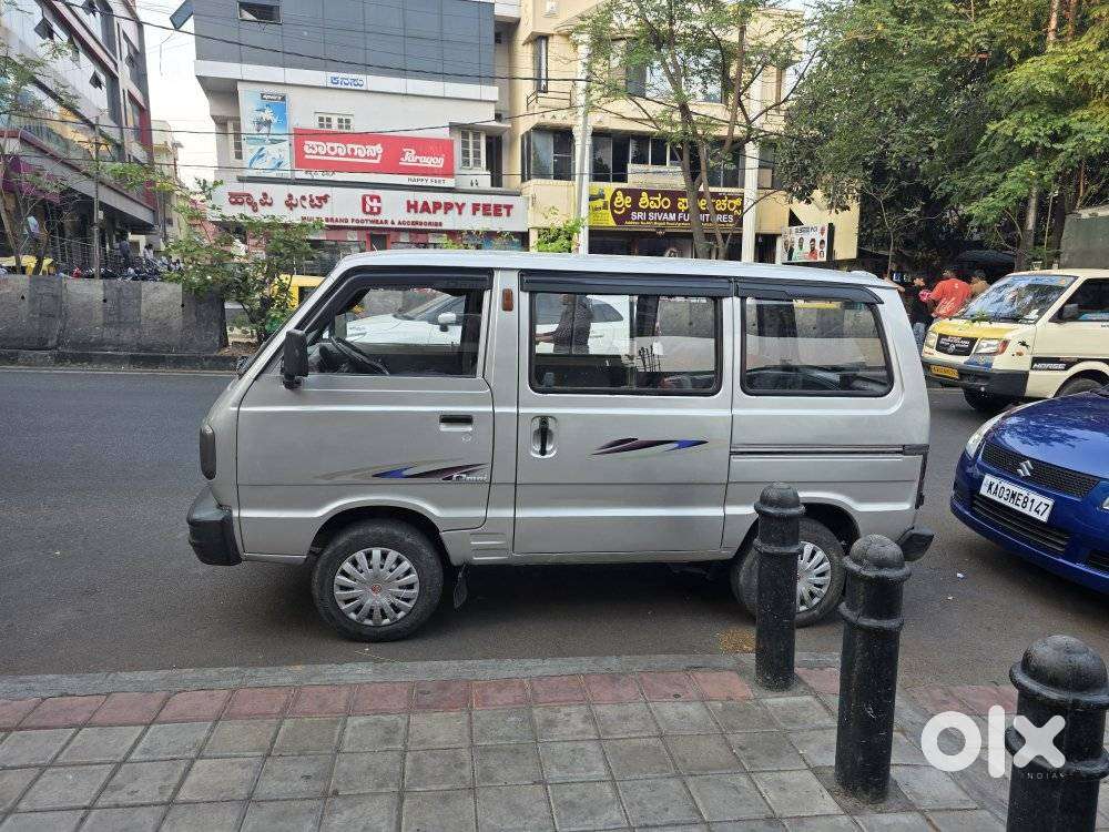 Maruti Suzuki Omni Mpi Std Bsiv, 2011, Petrol