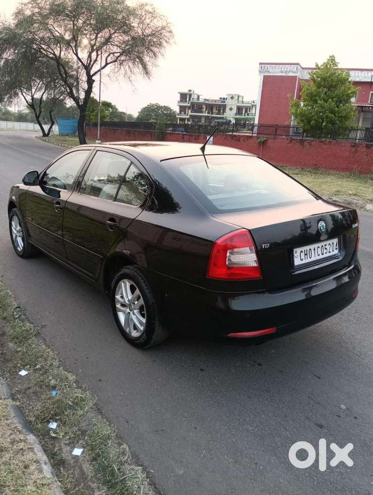 Skoda Laura 2013 Diesel Well Maintained