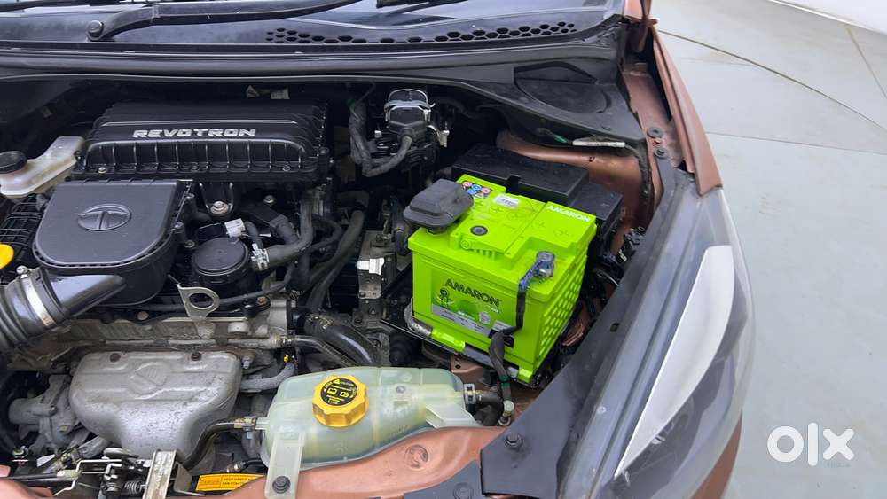 Tata Tigor Xza, 2018, Petrol