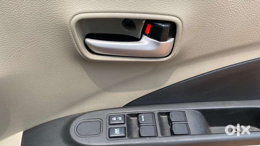 Maruti Suzuki Celerio 2014-2017 Vxi At, 2015, Petrol