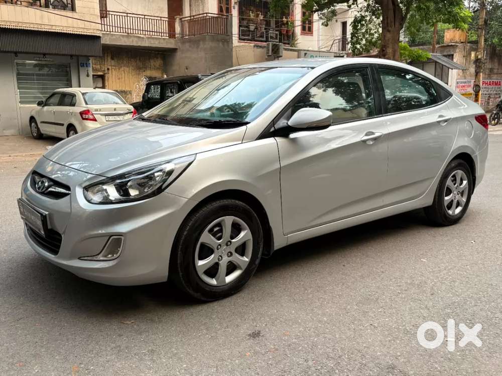 Hyundai Verna 1.6 Ex Vtvt, 2012, Petrol