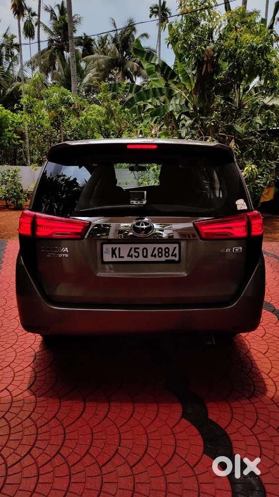 Toyota Innova Crysta 2.8 Gx At, 2017, Diesel