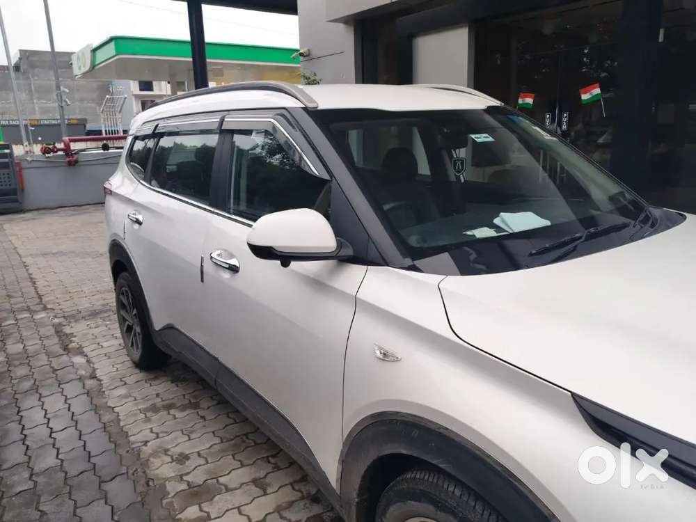 Kia Carens 1.4 Premium 2023