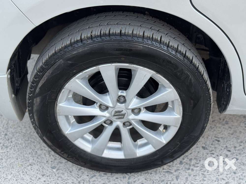 Maruti Suzuki Ertiga 2012-2015 Vxi Limited Edition, 2014, Cng & Hybr..