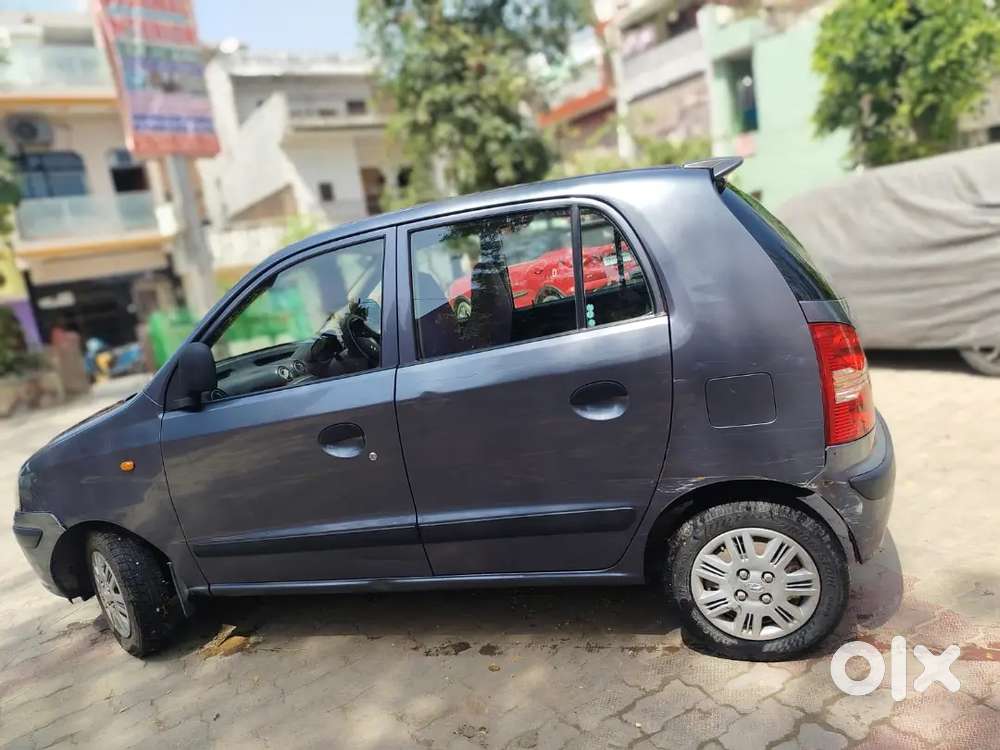 Hyundai New Santro 2012