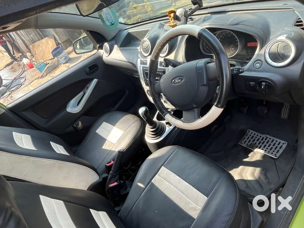 Ford Figo Petrol 2012