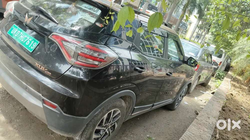 Mahindra Xuv400 Top Model Ev 2025
