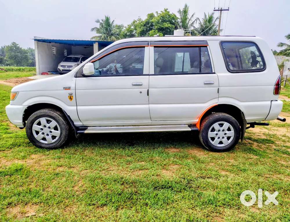 Chevrolet Tavera 2014 Diesel 128000 Km Driven