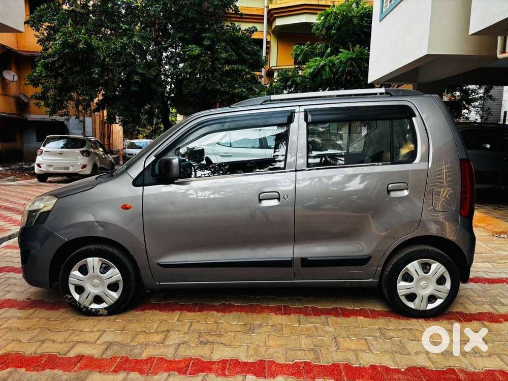 Maruti Suzuki Wagon R 1.0 Vxi, 2018, Petrol