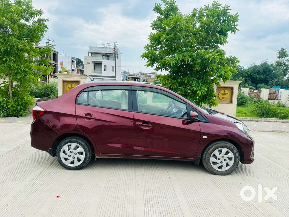 Honda Amaze (s) Diesel 1st Owner , Auto Climate Control Ac , Sterring
