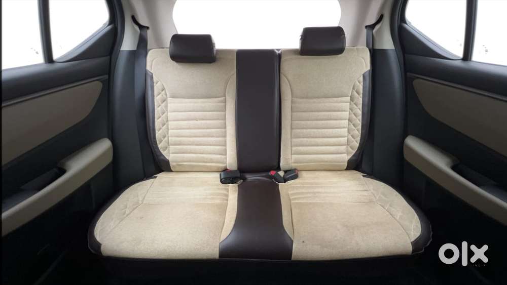 Honda Elevate V Mt, 2024, Petrol