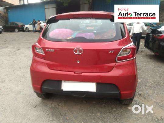 Tata Tiago 1.2 Revotron Xt (o), 2017, Petrol