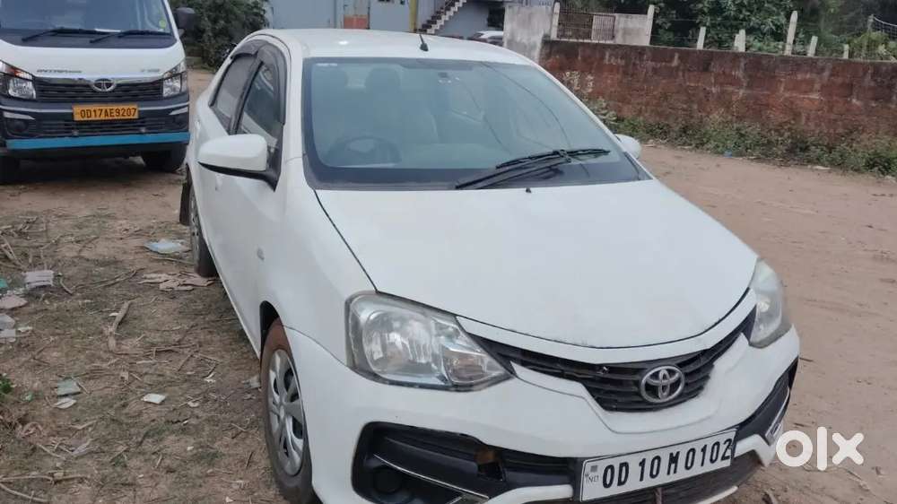 Toyota Etios Cross 2019