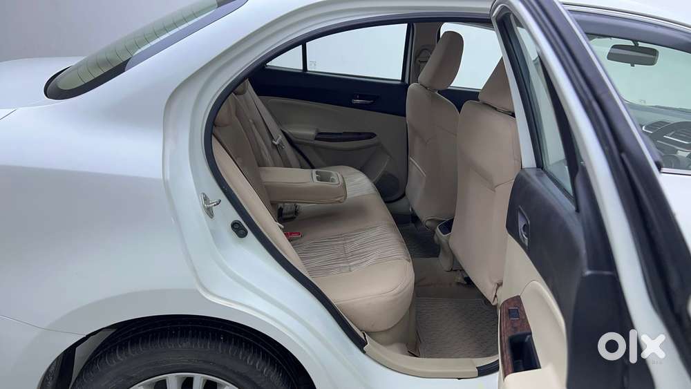 Maruti Suzuki Dzire 1.2 Zxi Amt, 2019, Petrol