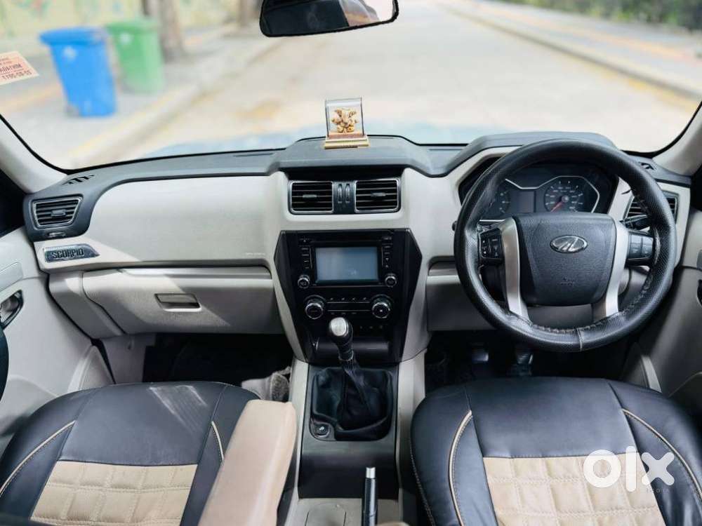 Mahindra Scorpio S10, 2017, Diesel