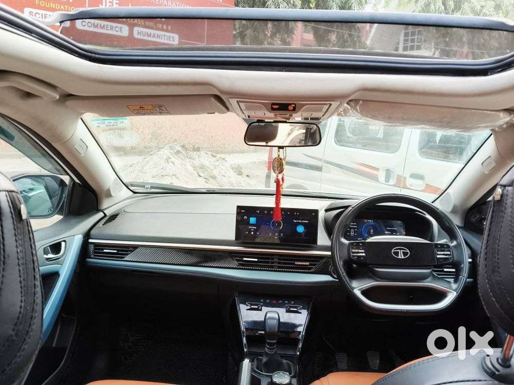 Tata Curvv Creative 1.2 Revotron Petrol 6mt, 2025, Petrol