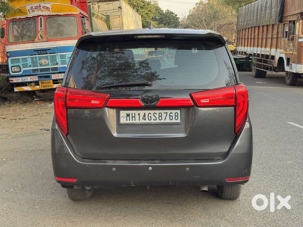 Toyota Innova Crysta 2.4 G Mt 7 Str, 2018, Diesel