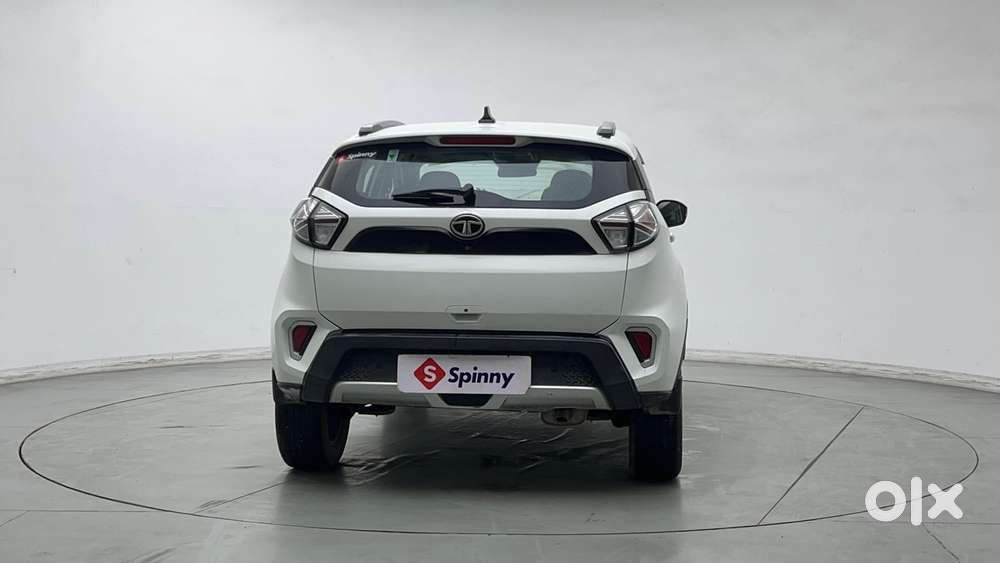 Tata Nexon Xz Plus (hs), 2022, Petrol