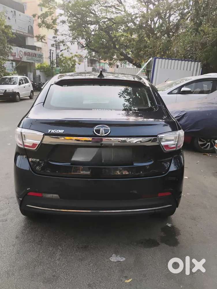 Tata Tigor 2024 Petrol Only 4000 Km Driven