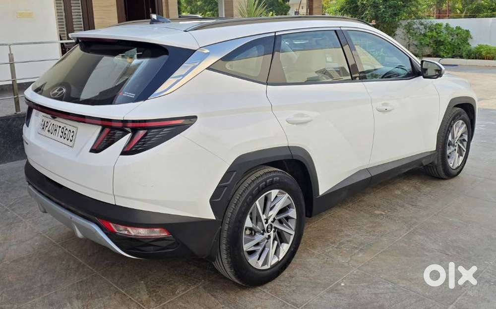 Hyundai Tucson Signature 2.0 At Diesel Dual Tone, 2025, Diesel