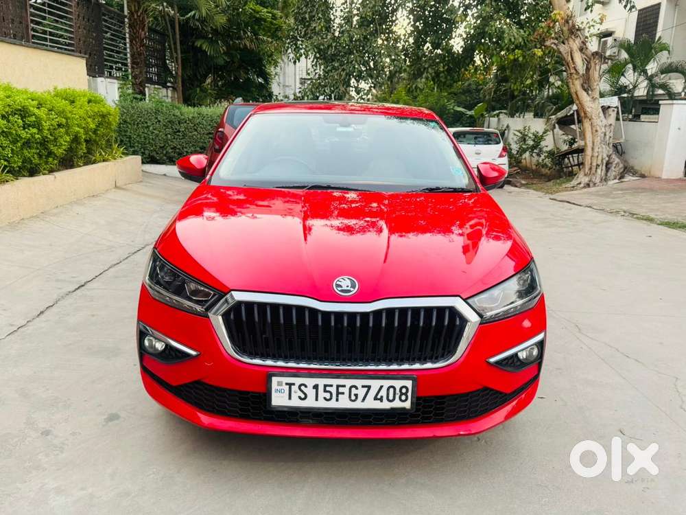 Skoda Slavia Style 1.0l Tsi At, 2022, Petrol
