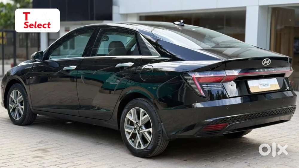 Hyundai Verna 1.5 Sx (o) Vtvt Ivt, 2023, Petrol