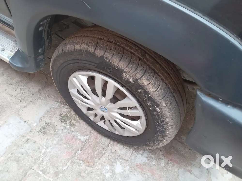 Toyota Qualis 2006 Diesel 80000 Km Driven