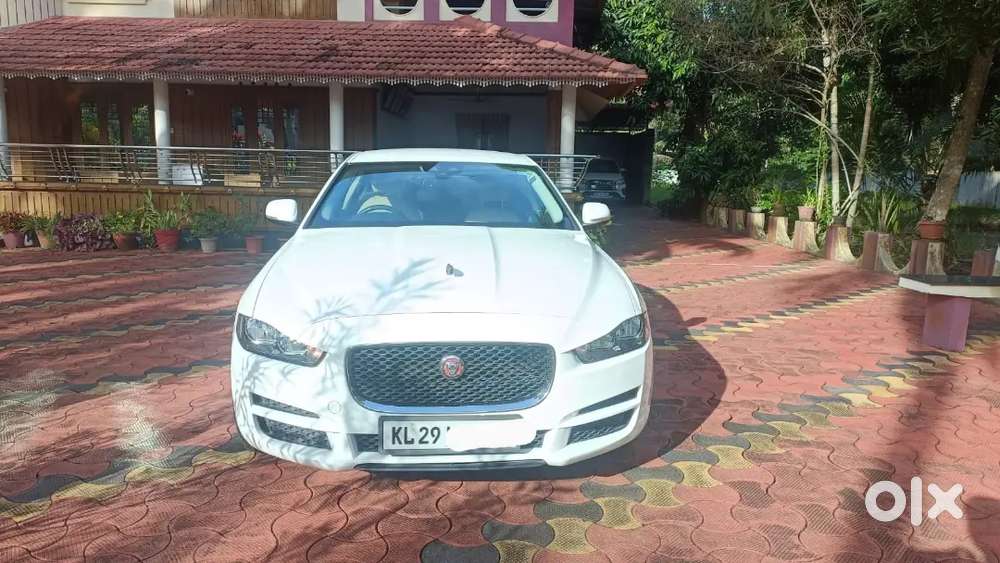 Jaguar Xe 2017 Diesel Well Maintained