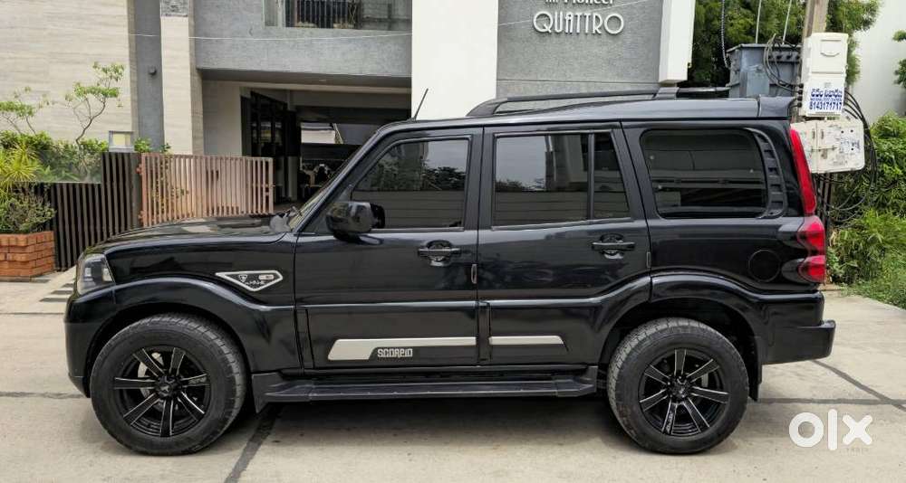 Mahindra Scorpio Classic 2.2 S 11 Mt 7 Cc, 2023, Diesel