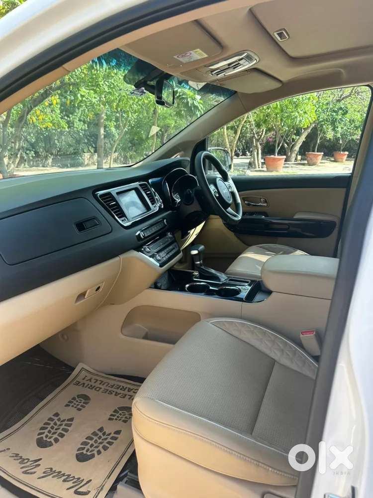 Kia Carnival Limousine, 2022, Diesel