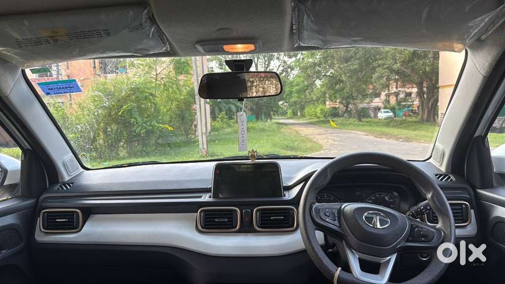 Tata Punch Accomplished 2022 | 1st Owner | 30k Km | Warranty Till 2027
